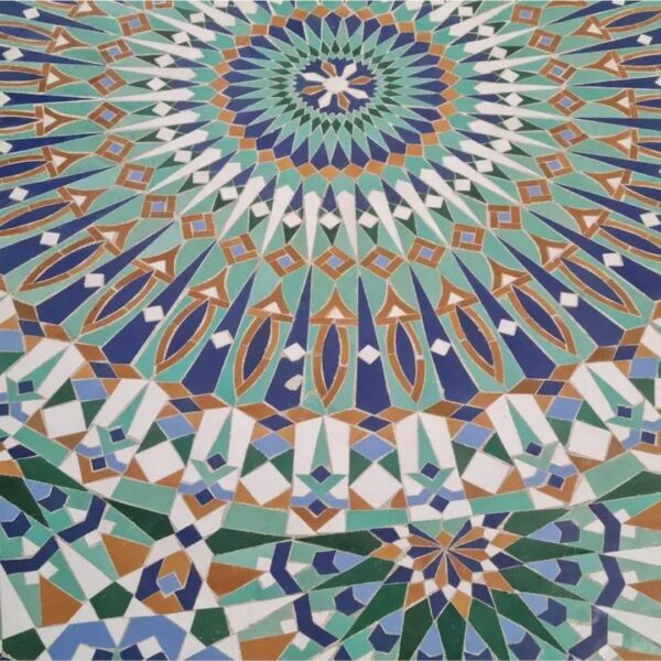 Elegant Moroccan Mosaic Table: A Timeless Work of Art for Your Indoor or Outdoor Oasis - Image 2