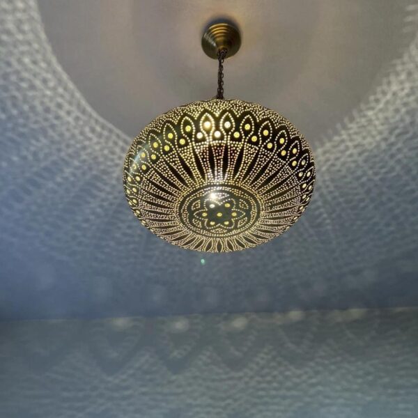 Elegant Moroccan Antique Brass Pendant Light - Handcrafted Beauty for Your Home